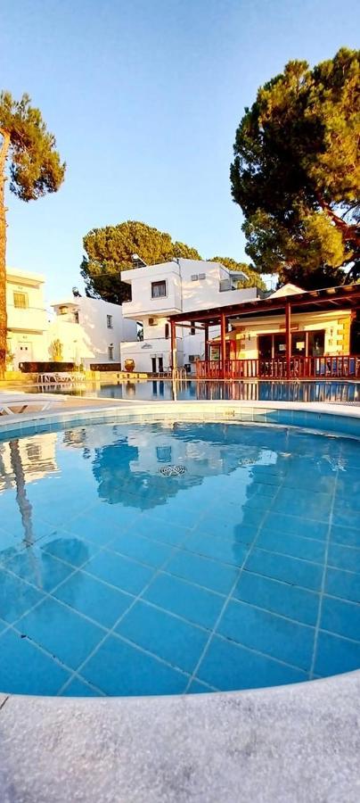 Pefkos Filoxenia Aparthotel Πεύκος Εξωτερικό φωτογραφία