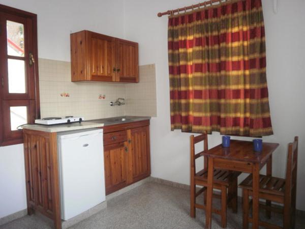 Pefkos Filoxenia Aparthotel Πεύκος Δωμάτιο φωτογραφία